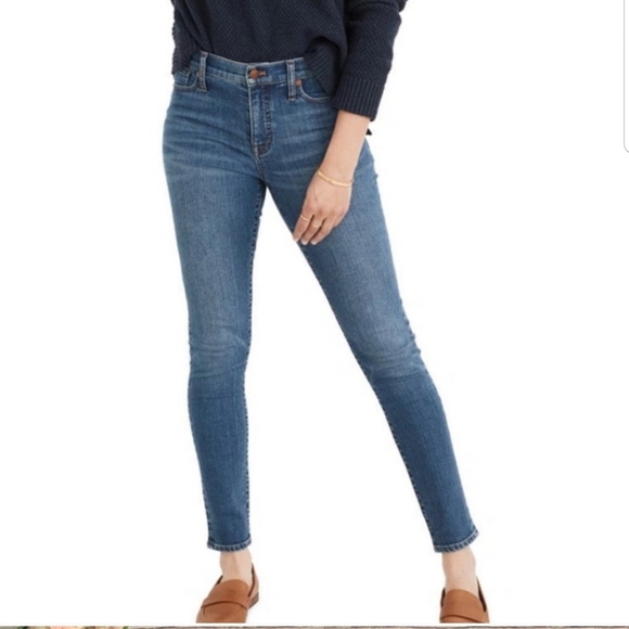 Madewell Denim - Madewell 9" Mid-Rise Skinny Jean Sz 26